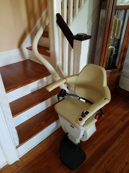 Handicare Freecurve - Curved Stair Lift 4